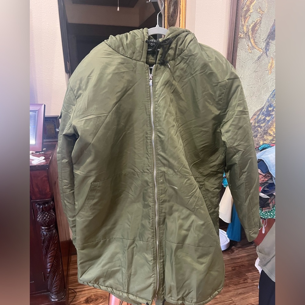 Men's Vintage “Imperious” Olive Hooded Puffer Jacket